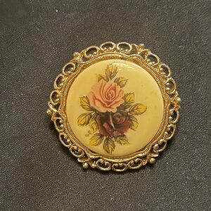 Vintage 1928 Gold Floral Brooch with Pink Roses